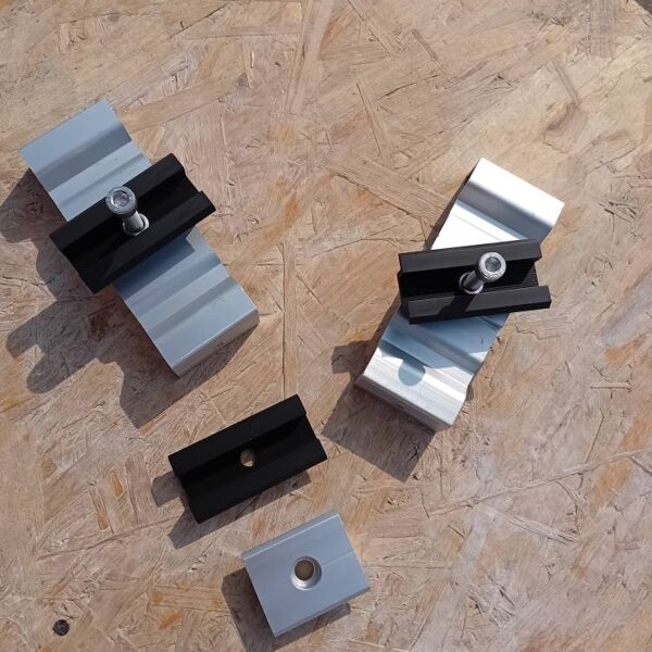 Upgrade Modulklemmen von 50mm blank auf 70mm schwarz